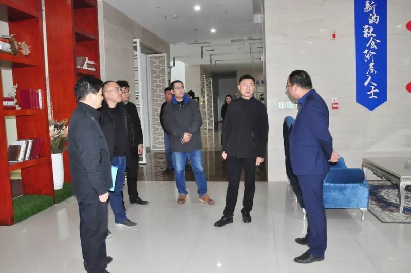 1642820695542597.jpg 640.webp (1).jpg